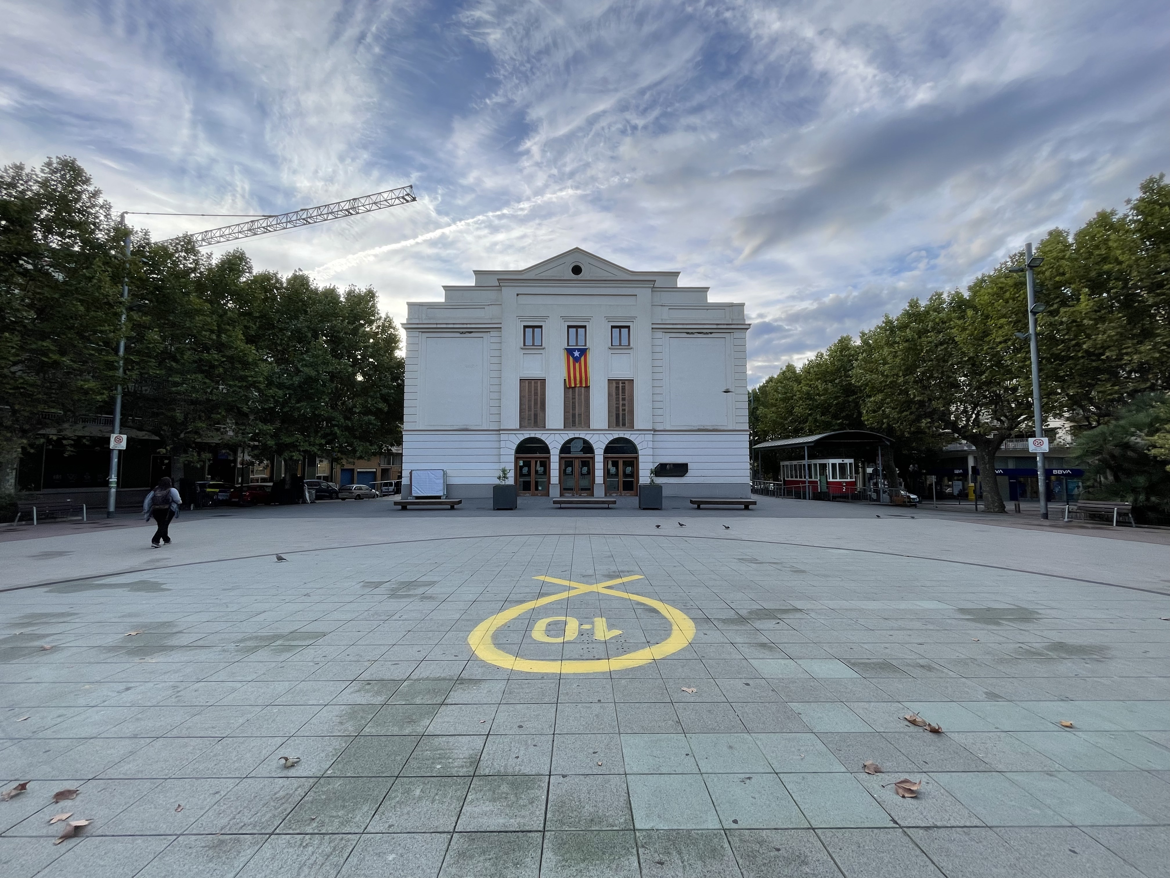 Pla�a Nova lla� groc