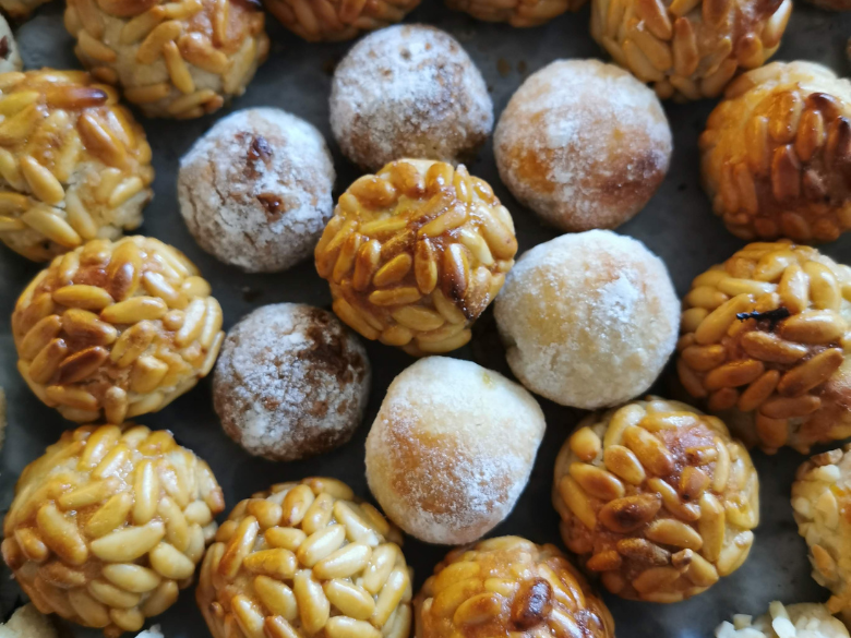 Panellets de Montserrat Rod�