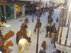 Tres_tombs_c_gran