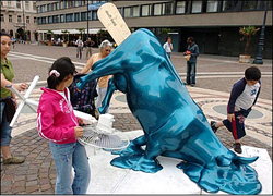 Cow_parade_1