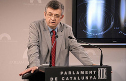 Salvador_mila_parlament