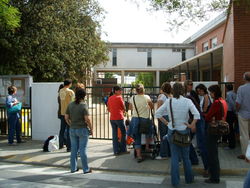 Porta_de_l_escola
